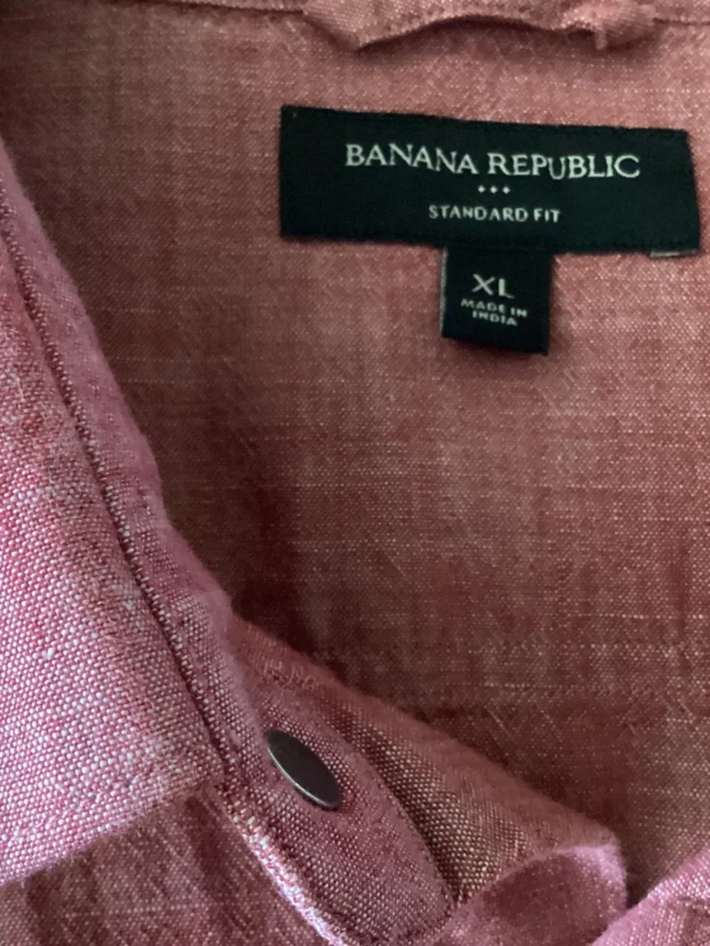 Mens Banana Republic Red White Washed Long Sleeve Snap Closure Size XL/TG